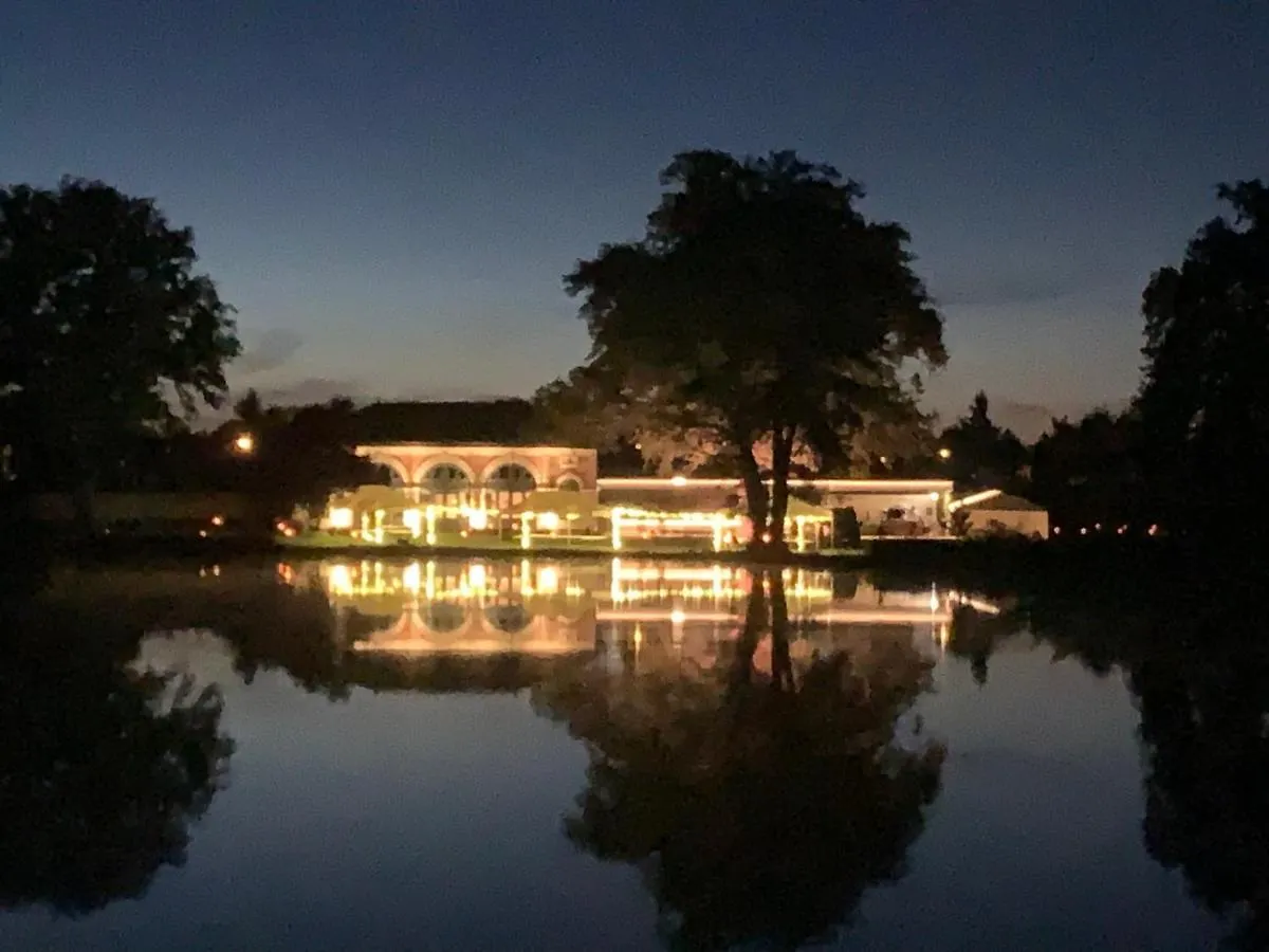 Orangerie De Chatel-Selection Figaro & Elle Magazine Cleppe Bed & Breakfast